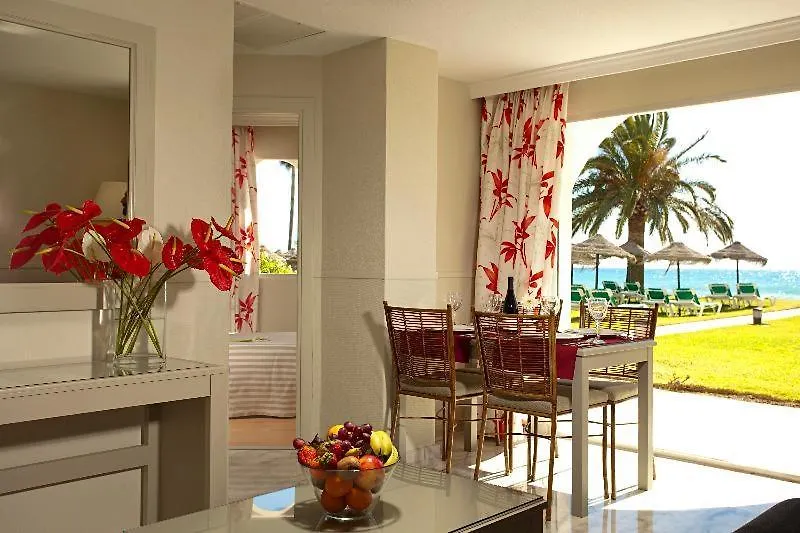 Ona Marinas De Nerja Spa Resort