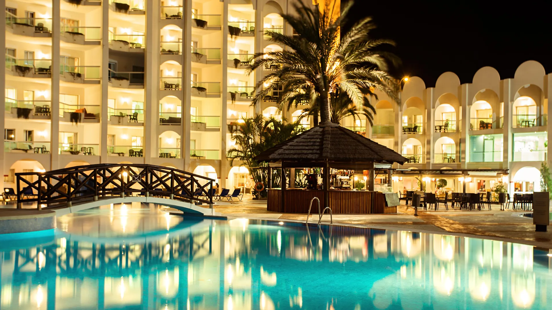 Ona Marinas De Nerja Spa Resort