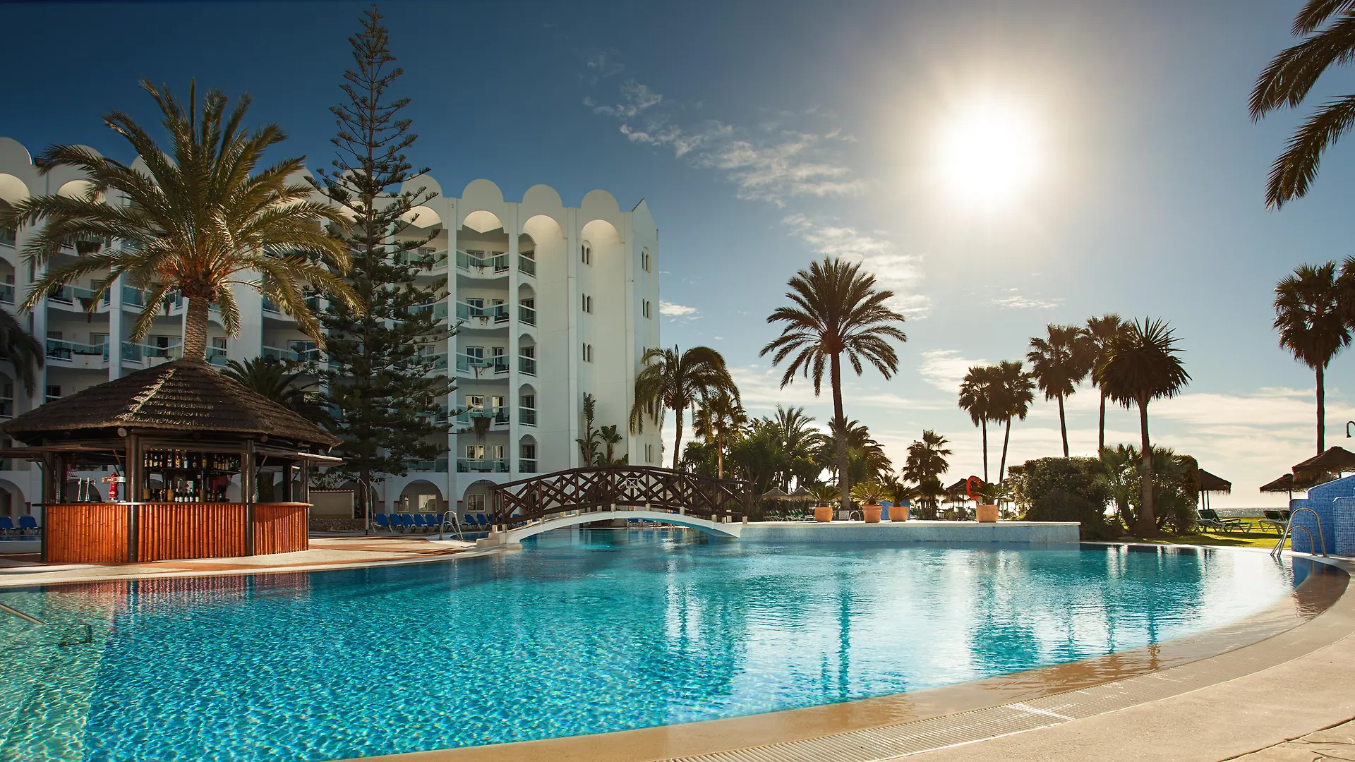 Ona Marinas De Nerja Spa Resort location