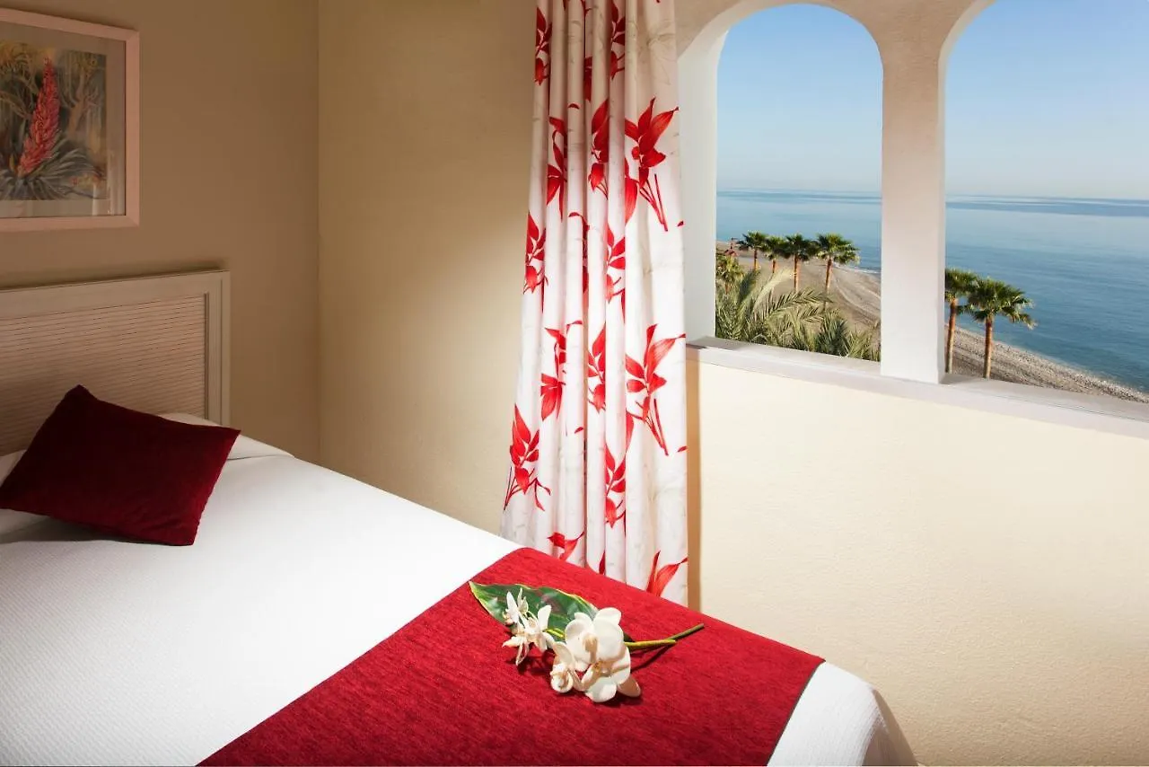 Ona Marinas De Nerja Spa Resort Aparthotel